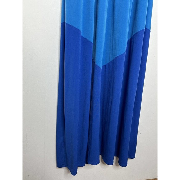 Vince Camuto Blue Chevron Maxi Dress Stretch Halter Sleeveless Sz 4 Color Block - Picture 4 of 9